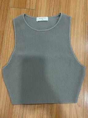 Babaton Ribbed Cropped Tank Top — Taupe Gray